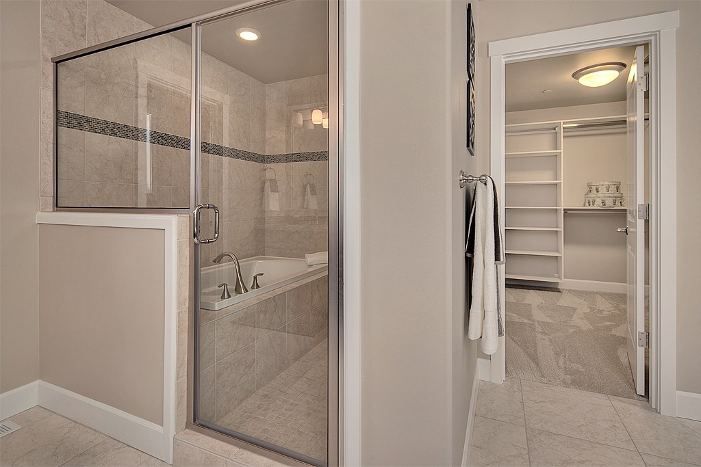 masterbathroom3_mls