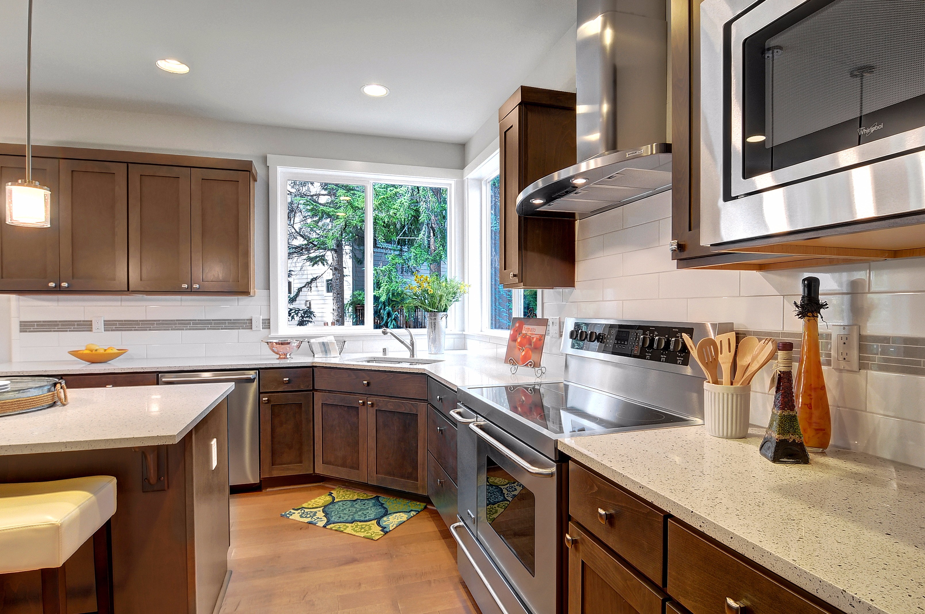 Kitchen cabinetry