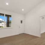 3C living door